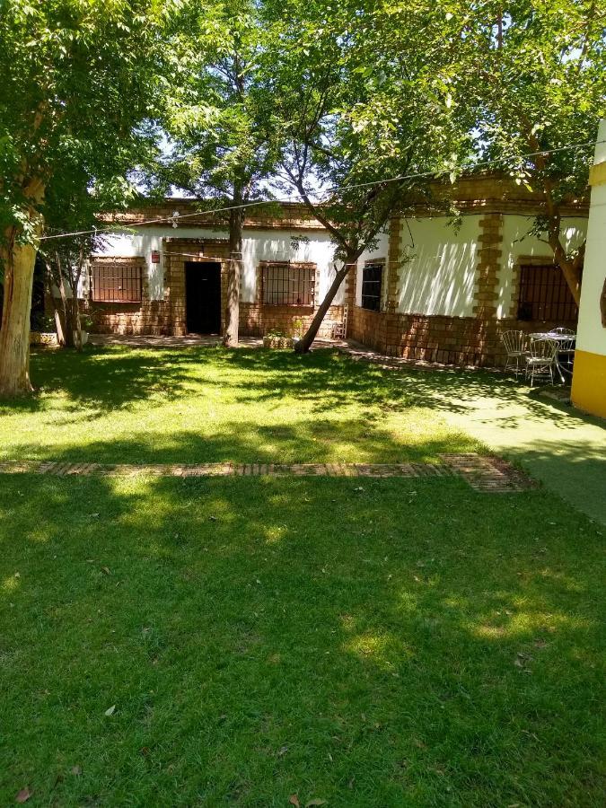 Finca El Naranjo Севиля Екстериор снимка